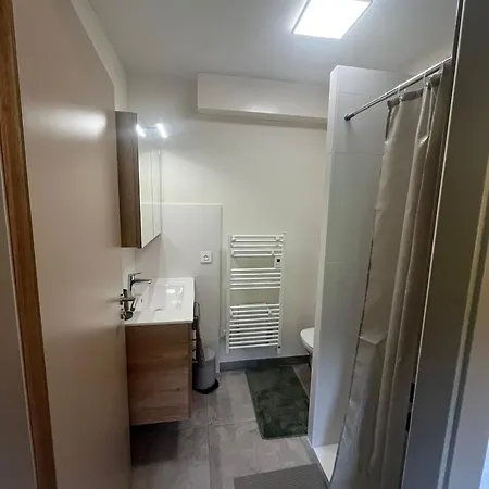 Les Du Plane Saint-Andre-de-Boege